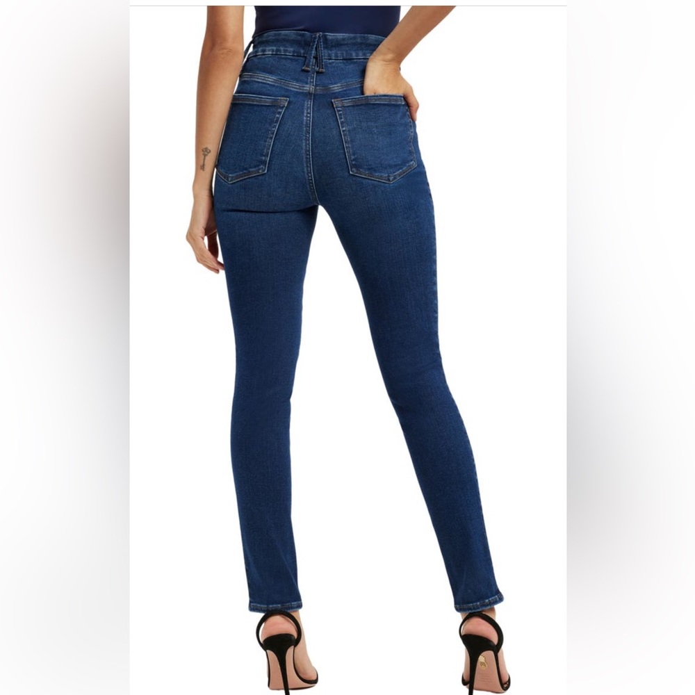 Good American Always Fits Skinny Jeans